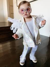 In 1986, he wore a hot pink mohawk wig. Easy Toddler Elton John Costume For Halloween Thestylesafari