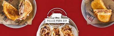 raise your fork to pulled pork