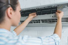 A simple explanation of how air conditioners work and a brief history of how they were invented. How Air Conditioners Work Protect Your Home Solvit Home Services