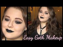 easy goth makeup look