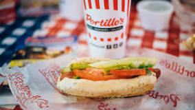 what-brand-of-hot-dog-does-portillos-use