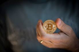 La cantidad de bitcoin como recompensa por resolver el rompecabezas disminuirá con el tiempo. No Sabes Como Minar Bitcoins Te Explicamos Los Pasos A Seguir Digital Trends Espanol