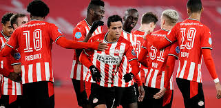 Get the latest fc utrecht news, photos, rankings, lists and more on bleacher report Psv Nl Two Classy Strikes Sink Fc Utrecht