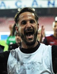Luca Antonini of Genoa celebrates after the Serie A match between SSC Napoli and Genoa CFC at Stadio San Paolo on February 24, 2014 in Naples, Italy. - Luca%2BAntonini%2BSSC%2BNapoli%2Bv%2BGenoa%2BCFC%2BSerie%2BfBYTArNBBUcl