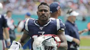 Check out this biography to know about his antonio brown is an american professional football player who served as the wide receiver and punt. Arrest Warrant Issued For Former Nfl Wide Receiver Antonio Brown In Assault Case Abc News