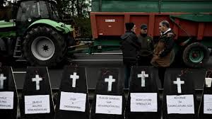 La colère des agriculteurs français se propage sur les routes
