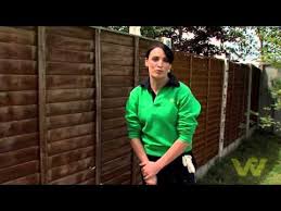 how to paint a wooden fence you