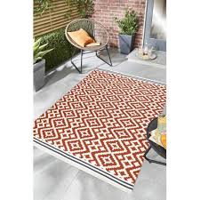 outdoor indoor living room garden patio rug