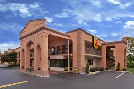 Super 8 by Wyndham Knoxville West/Farragut | Knoxville, TN Hotels