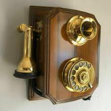 Reproduction Wooden Retro Telephone