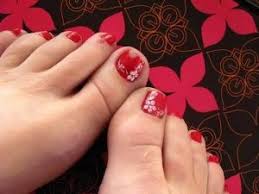 flower toe nail designs beautiful