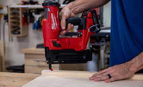 how to use a nail gun the