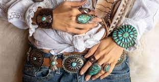 how to wear turquoise jewelry the