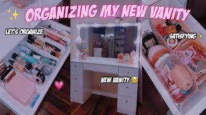 organizing my new vanity 2022