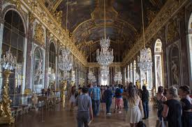 the palace of versailles and the hall