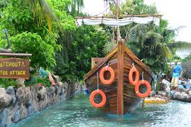 Harga tiket masuk jungleland sentul untuk turis internasional : Wonderland Adventure Waterpark