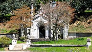 giant mausoleum at green wood cemetery