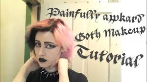 and easy trad goth makeup you