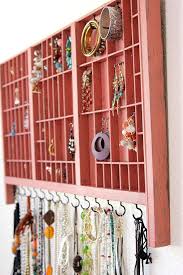 Mom actually made the base for a christmas present last year. 36 Ways To Stay Organized With Diy Jewelry Holders