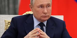Notícias da Ucrânia - ao vivo: Putin 'pode declarar guerra total a Kiev' no  Dia da Vitória da Rússia - G7 News
