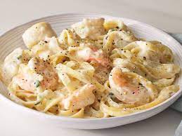 Easy Seafood Fettuccine gambar png