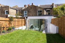 it cost to build a rear extension