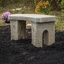 Small Stone Curve Bench