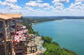 the oasis restaurant on lake travis in