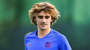 Antoine griezmann hair has made him a fashion icon in the world of football, but it has also been a lightning rod for criticism lately. Abidal Denies Barcelona Approached Griezmann Before He Announced Atletico Exit As Com