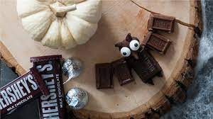 mini chocolate bat delights crafts