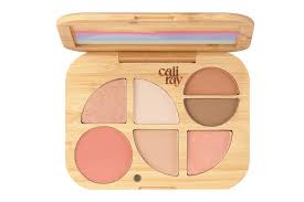 this new ultra versatile makeup palette