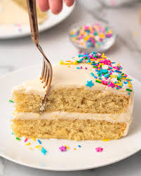 vegan vanilla cake with dairy free