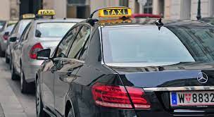 Austriackie gadanie, czyli Uber kontra taksówki w stolicy walca