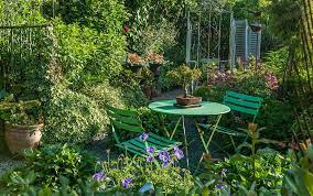 6 ways to make the most of a small garden
