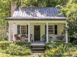 Still others help you think outside the box, if you dream of a larger summer residence. Cozy Small Cottage House Plans Ideas 17 Cottage House Exterior Small Cottage Homes Small Cottage House Plans