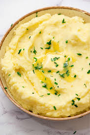 As a rule of thumb, the most starchy potatoes will produce the creamy and smooth mashed potatoes everyone loves. Perfect Homemade Mashed Potatoes A Mind Full Mom