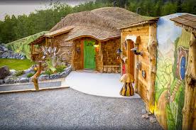 27 coolest hobbit house airbnbs
