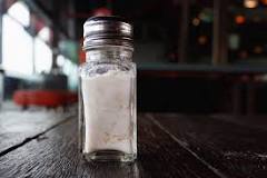 Should I put rice in my salt shaker?