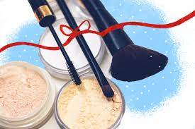 holiday makeup collection trends
