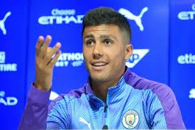 Rodri, who has featured in all but three of city's 37 games so far this season, admits an honest team meeting helped arrest the slump. Rodri Fernandinho Is A Great Teacher Manchester City Blog