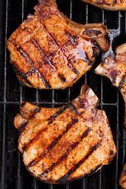 grilled pork chops cooking cly