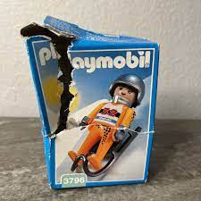 playmobil 3796 luge racer bobsled