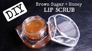 diy brown sugar honey lip scrub