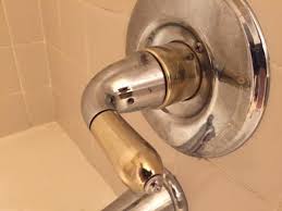 tub faucet handle won t come off
