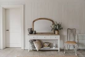 Florence White Wooden Console Table