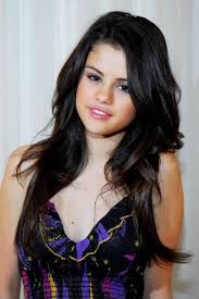 Resultado de imagem para selena gomez wikipedia