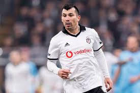 Medel was a rock in cardiff's midfield and stuck out like a sore thumb with his stunning passes that cut the first would see medel go out on loan and see cardiff receive under £1 million in loan fees. West Ham Have 6 5million Bid Rejected For Ex Cardiff Hardman Gary Medel