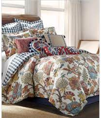 Nina Campbell Bristol Bed Design