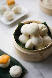 filipino steamed rice cakes