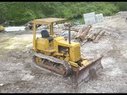 ing an old dozer cat d3 you